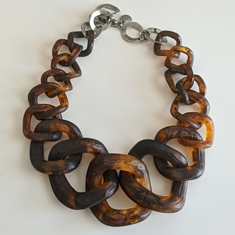 Large link statement necklace